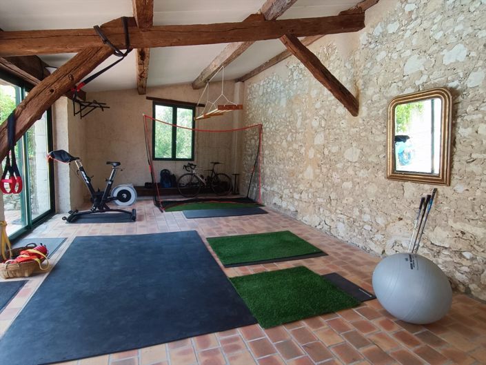 Image No.27-6 Bed House for sale