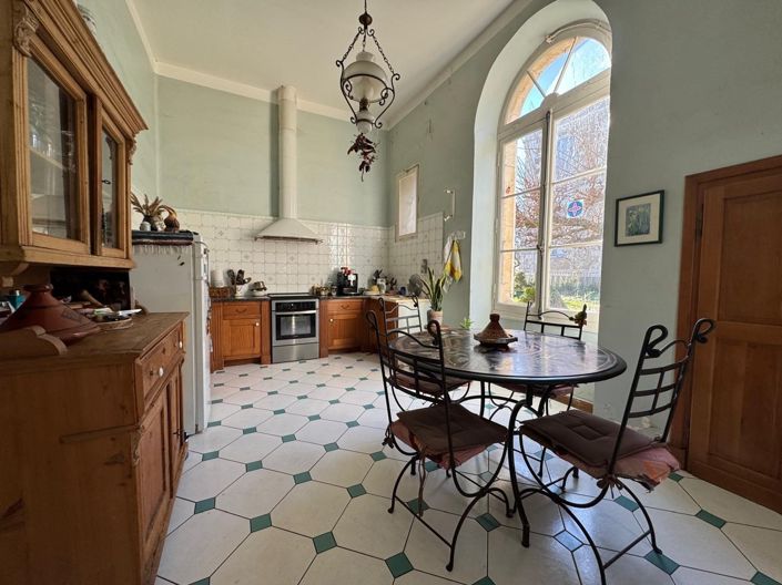 Image No.4-4 Bed House for sale