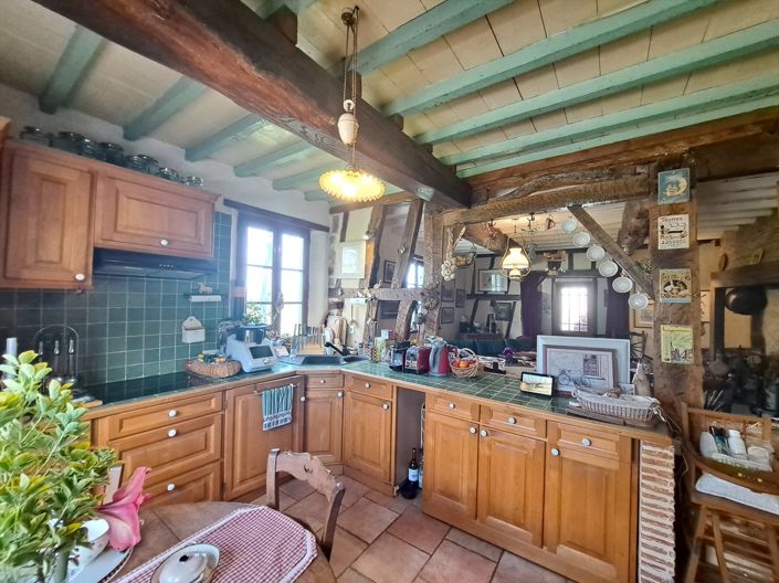 Image No.10-4 Bed House for sale