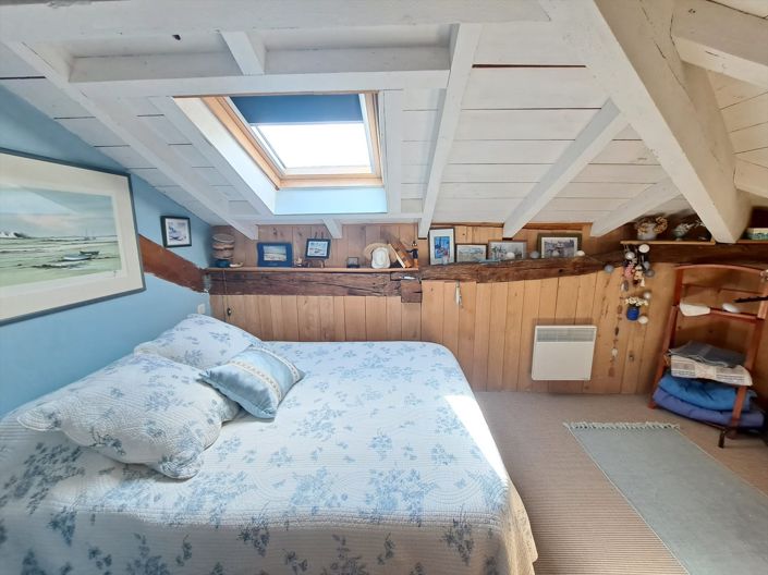 Image No.19-4 Bed House for sale
