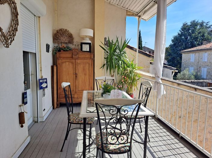 Image No.10-5 Bed House for sale