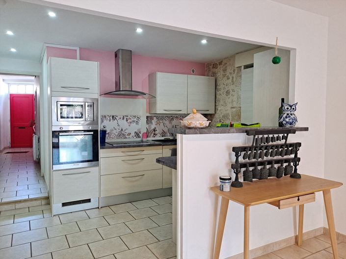 Image No.23-5 Bed House for sale