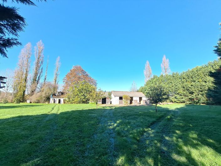 Image No.23-5 Bed House for sale