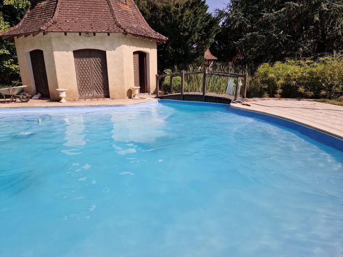 Image No.26-5 Bed House for sale
