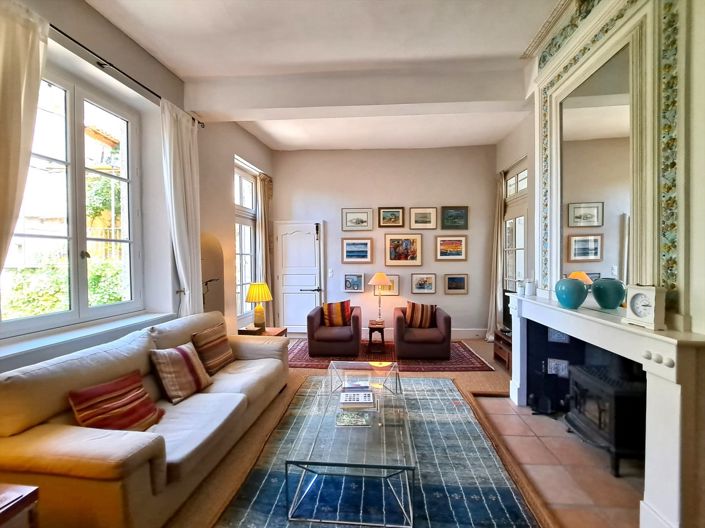 Image No.12-5 Bed House for sale