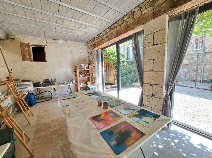 Image No.26-5 Bed House for sale