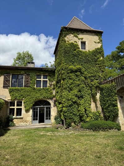Image No.15-5 Bed House for sale