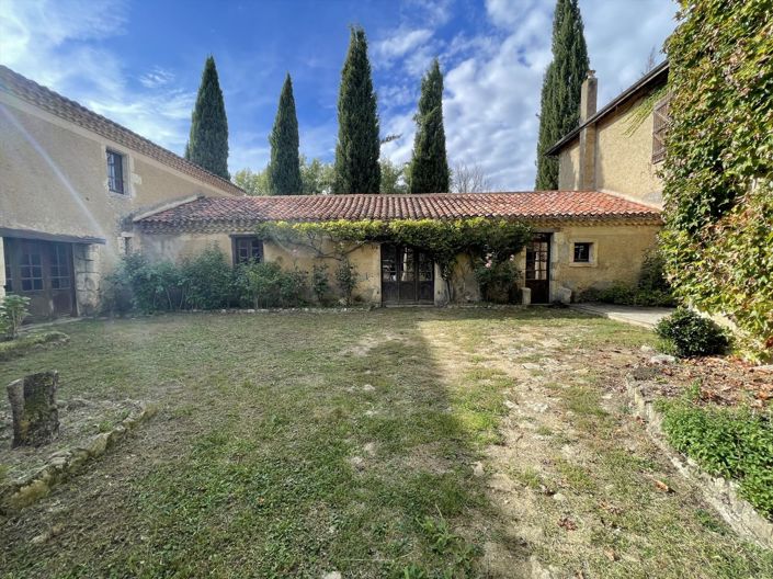 Image No.17-5 Bed House for sale