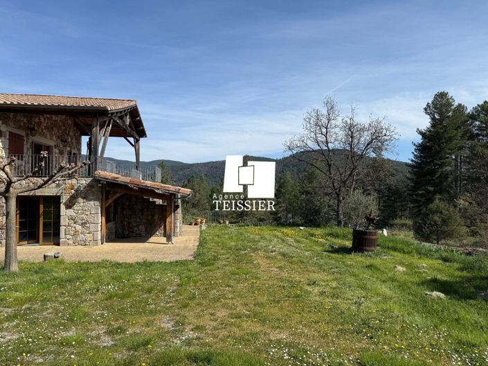 Image No.10-6 Bed House for sale