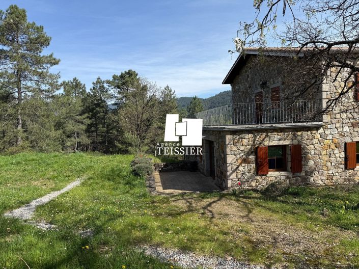 Image No.19-6 Bed House for sale