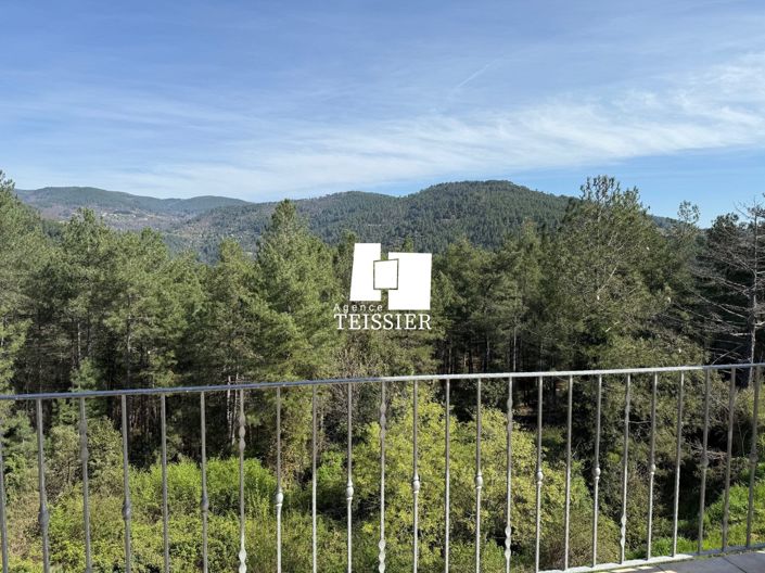 Image No.27-6 Bed House for sale