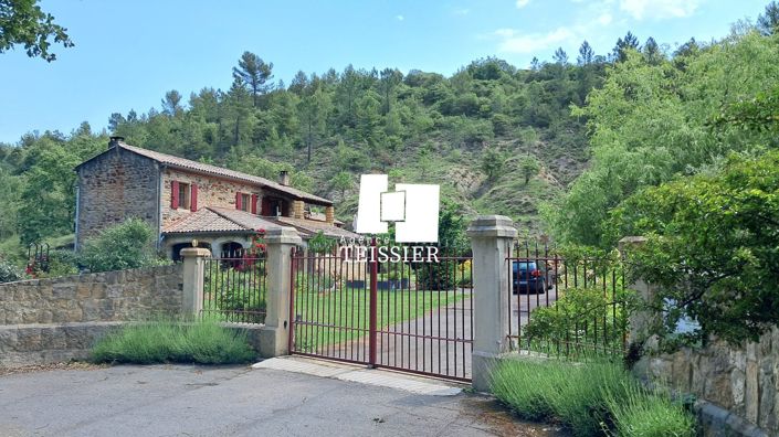 Image No.18-6 Bed House for sale