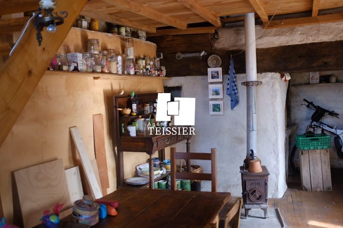 Image No.20-8 Bed House for sale
