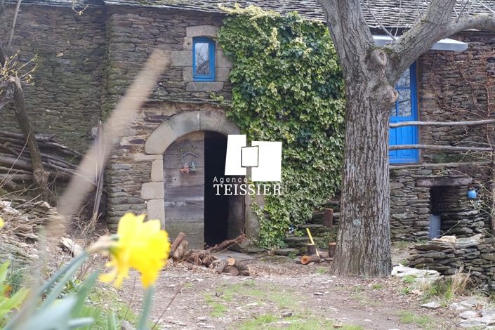 Image No.21-8 Bed House for sale