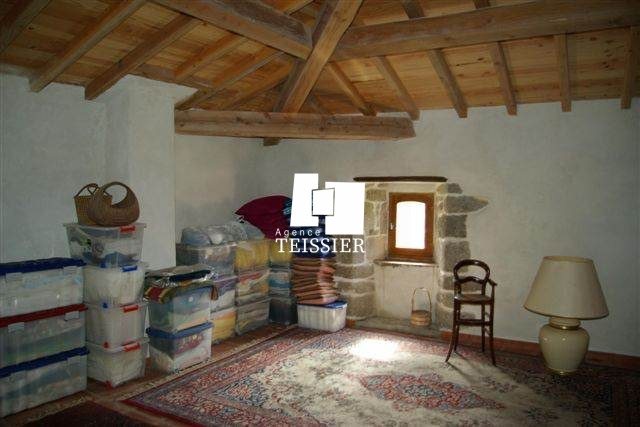 Image No.21-Propriété de 6 chambres à vendre à Malarce-sur-la-Thines