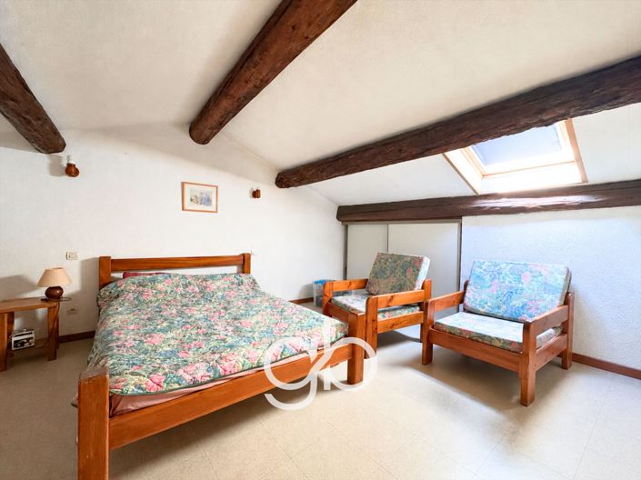 Image No.6-3 Bed House for sale