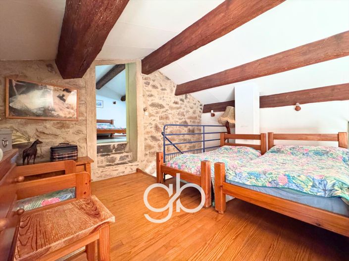 Image No.7-3 Bed House for sale