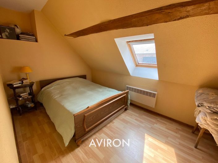 Image No.8-5 Bed House for sale