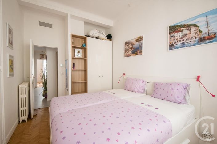 Image No.12-Appartement de 2 chambres à vendre à Nice