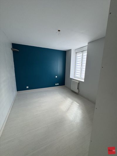 Image No.8-3 Bed House for sale