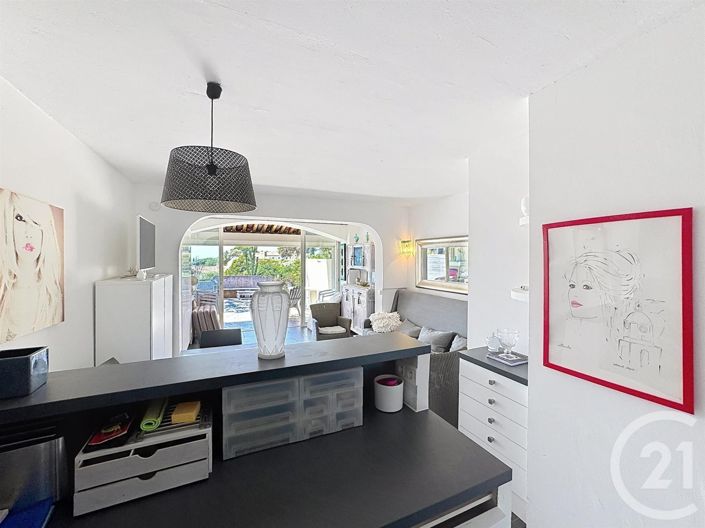Image No.8-Appartement de 1 chambre à vendre à La Croix-Valmer