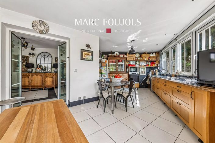 Image No.17-4 Bed House for sale