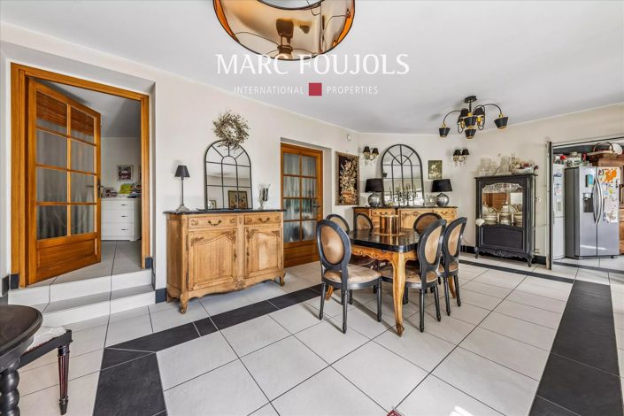 Image No.19-4 Bed House for sale