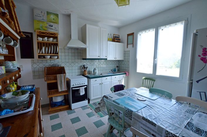Image No.7-2 Bed House for sale