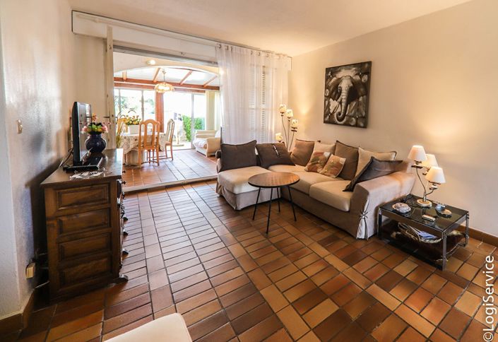 Image No.3-Appartement de 2 chambres à vendre à Port Grimaud