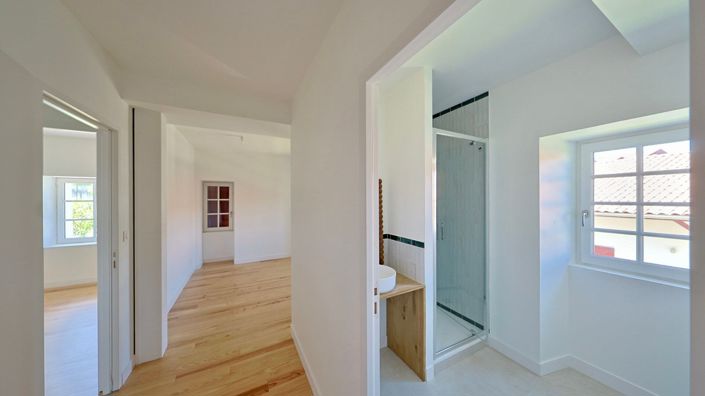 Image No.9-4 Bed Apartment for sale