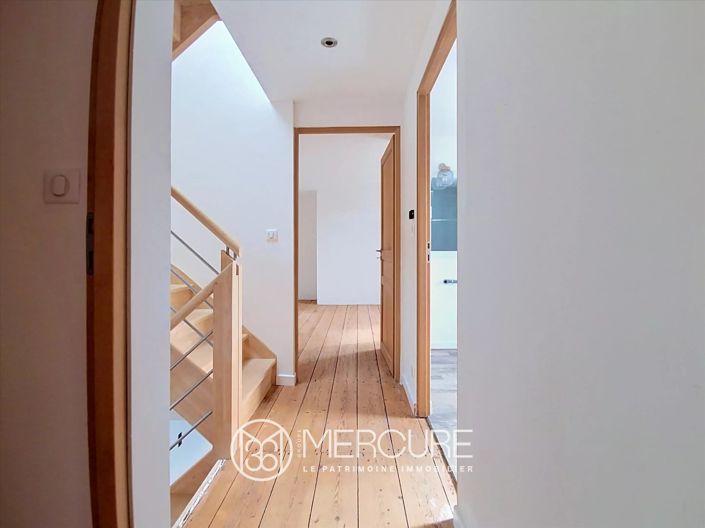 Image No.7-4 Bed House for sale