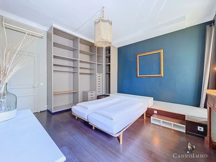 Image No.11-3 Bed Apartment for sale