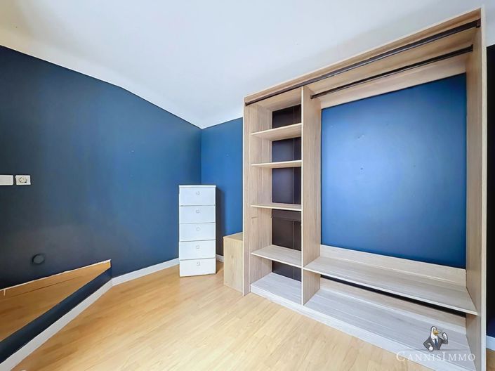Image No.16-3 Bed Apartment for sale