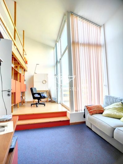 Image No.17-4 Bed House for sale