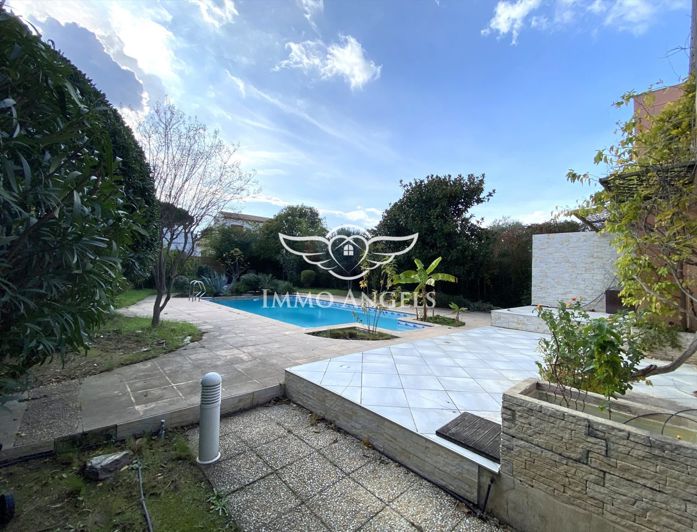 Image No.20-4 Bed House for sale