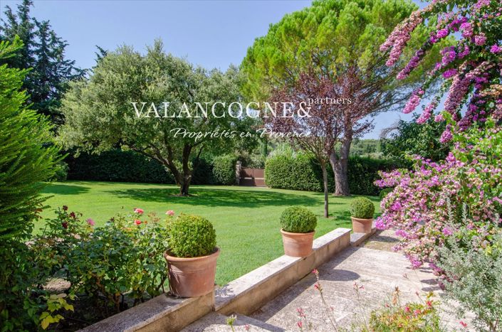 Image No.17-5 Bed House for sale