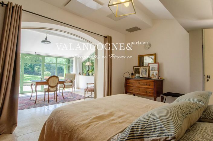 Image No.23-5 Bed House for sale