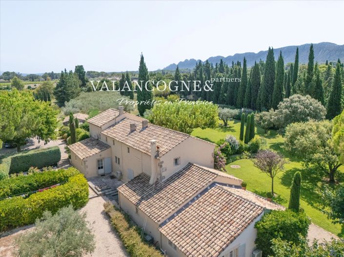 Image No.3-5 Bed House for sale