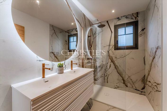 Image No.23-4 Bed House for sale