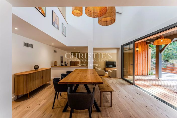 Image No.7-4 Bed House for sale