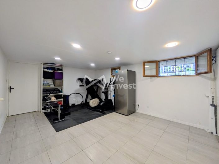 Image No.24-4 Bed House for sale
