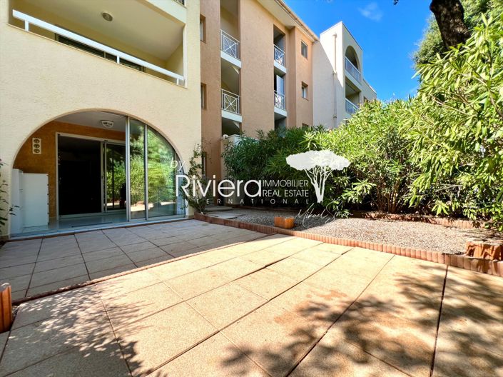 Image No.10-1 Bed Apartment for sale