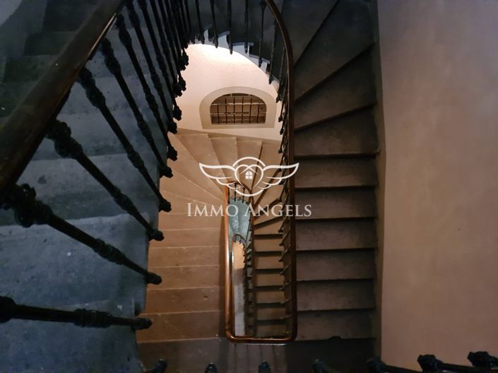 Image No.17-7 Bed House for sale