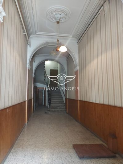 Image No.19-7 Bed House for sale