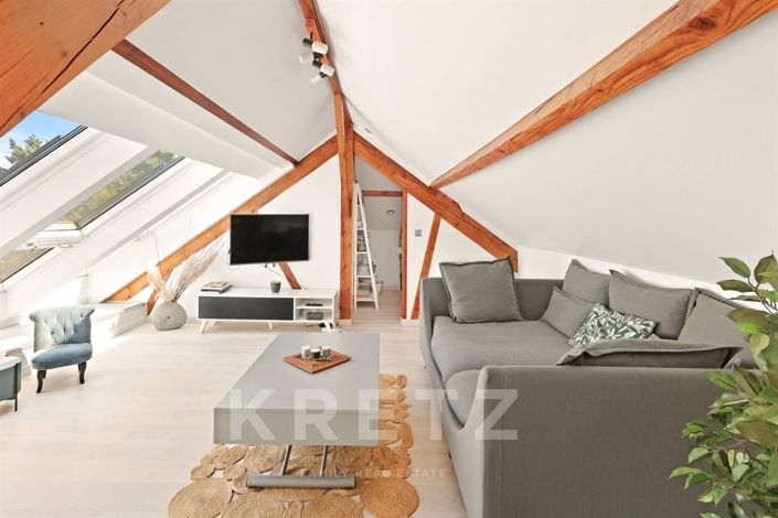 Image No.12-5 Bed House for sale