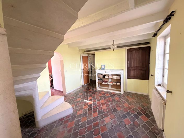 Image No.16-5 Bed House for sale