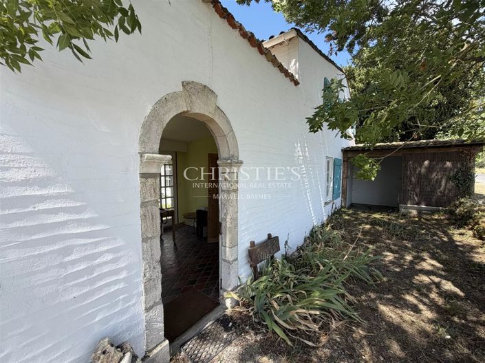 Image No.34-5 Bed House for sale
