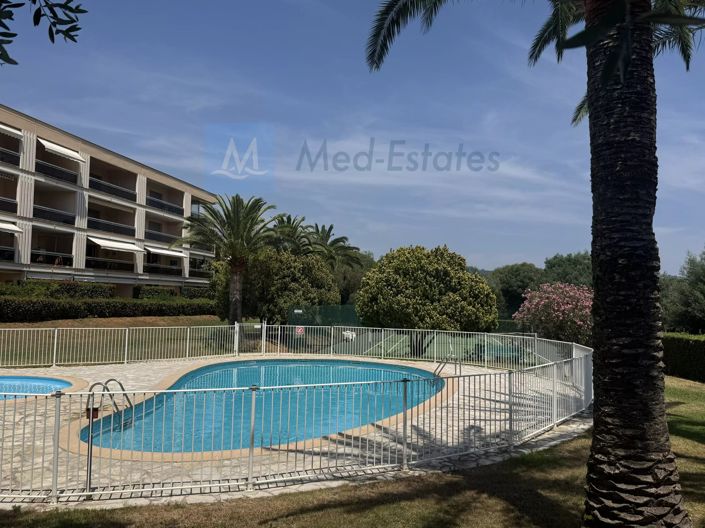 Image No.29-2 Bed Apartment for sale
