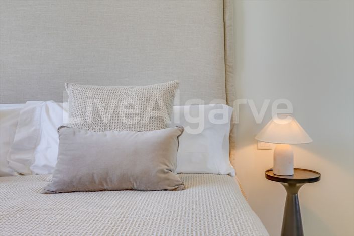 Image No.32-3 Bed House for sale