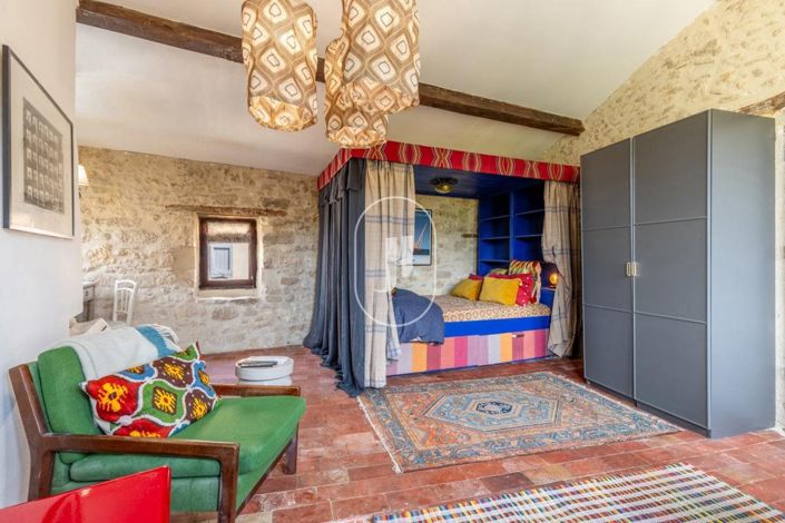 Image No.6-3 Bed House for sale
